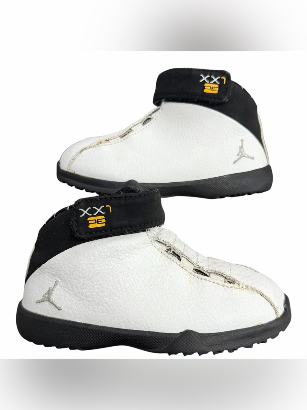 Vintage Air Jordan 21 PE Taxi White Black 2006 Sneakers Size 7C